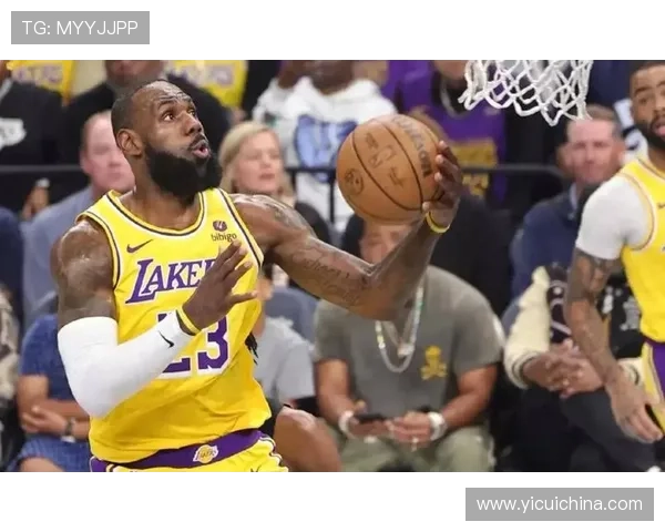 湖人交易风云再起詹姆斯带队冲击季后赛格局生变西部联盟悬念升级